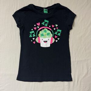 Lucky Music Cupcake Black Graphic T-Shirt Girls M 7-8 Clover St Patricks Day